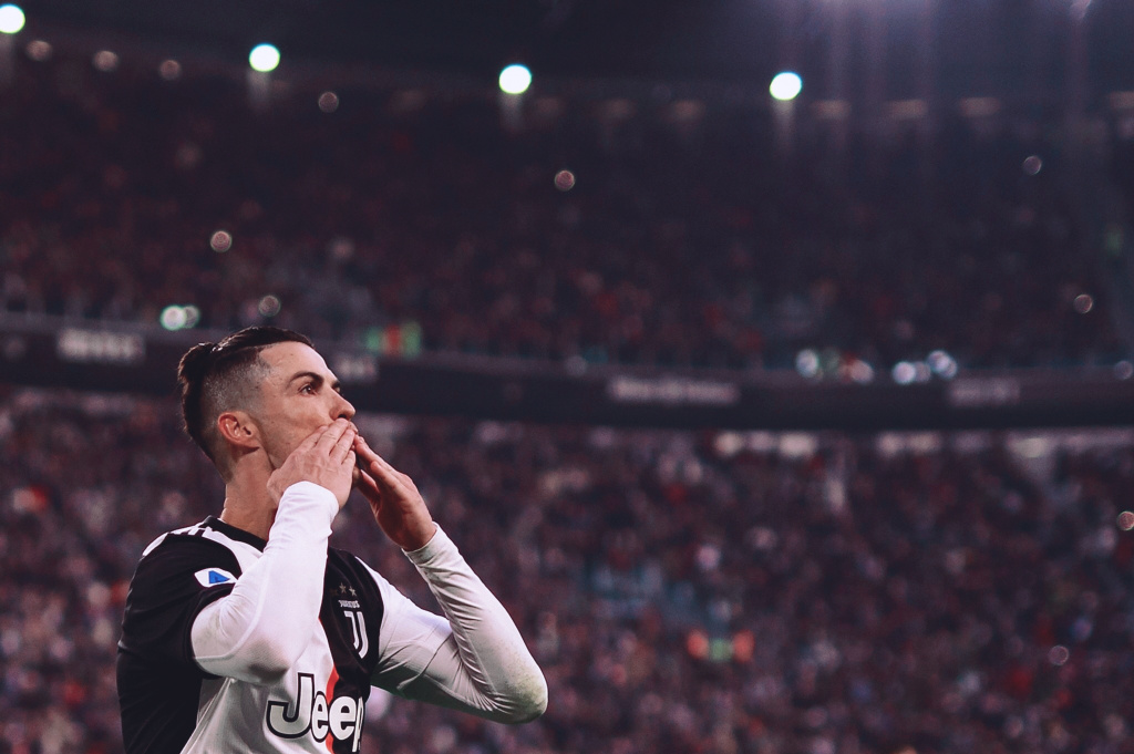 火箭成为联盟最大笑话！杜兰特立棍又要打散一队，知道和詹皇差在哪了吗？